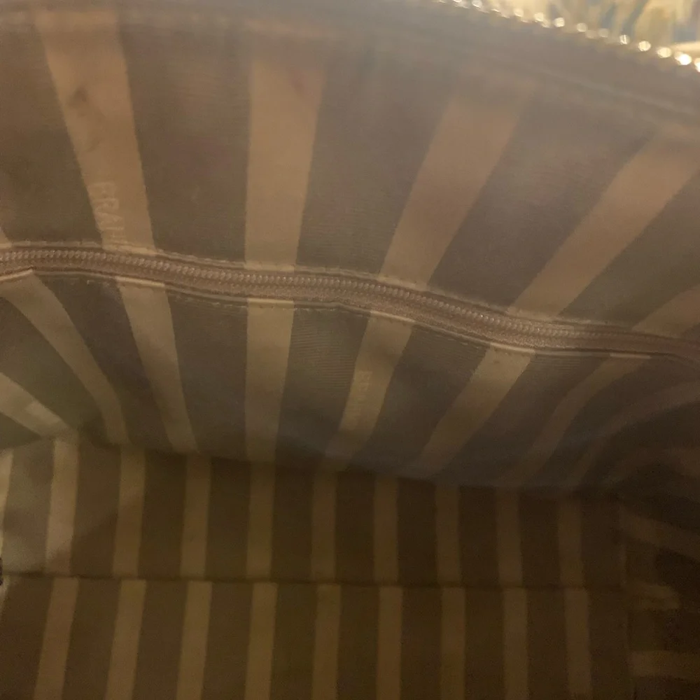 Brahmin medium duxbury tote - Picture 10 of 10